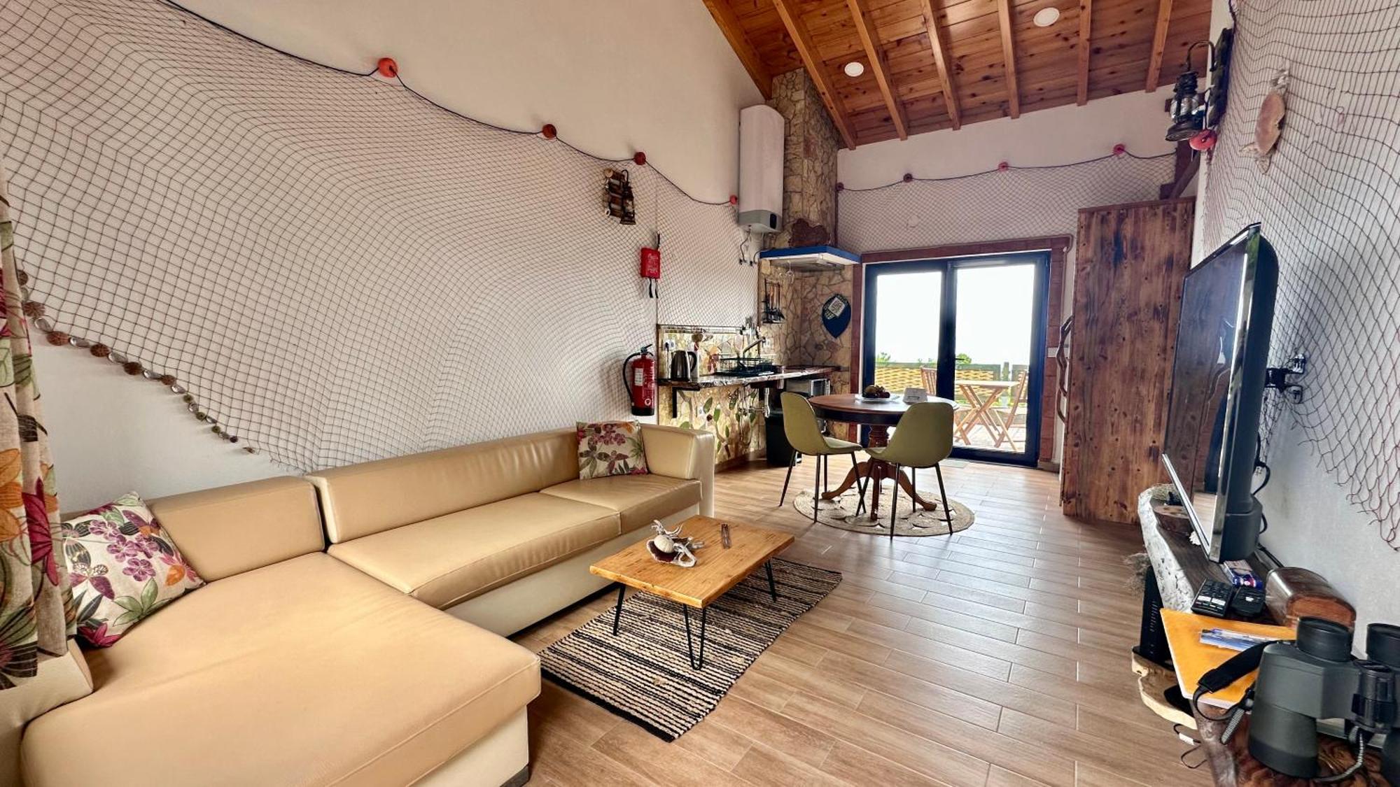 Flora E Fauna House Villa Biscoitos  ภายนอก รูปภาพ